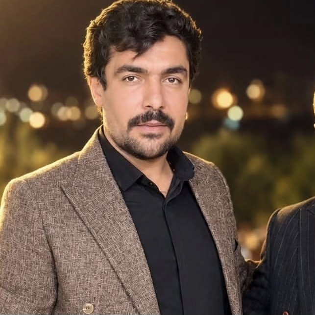دانلود آهنگ فرشید حکمتی گل با وفا گل چار شونه دانلود آهنگ فرشید حکمتی گل با وفا گل چار شونه